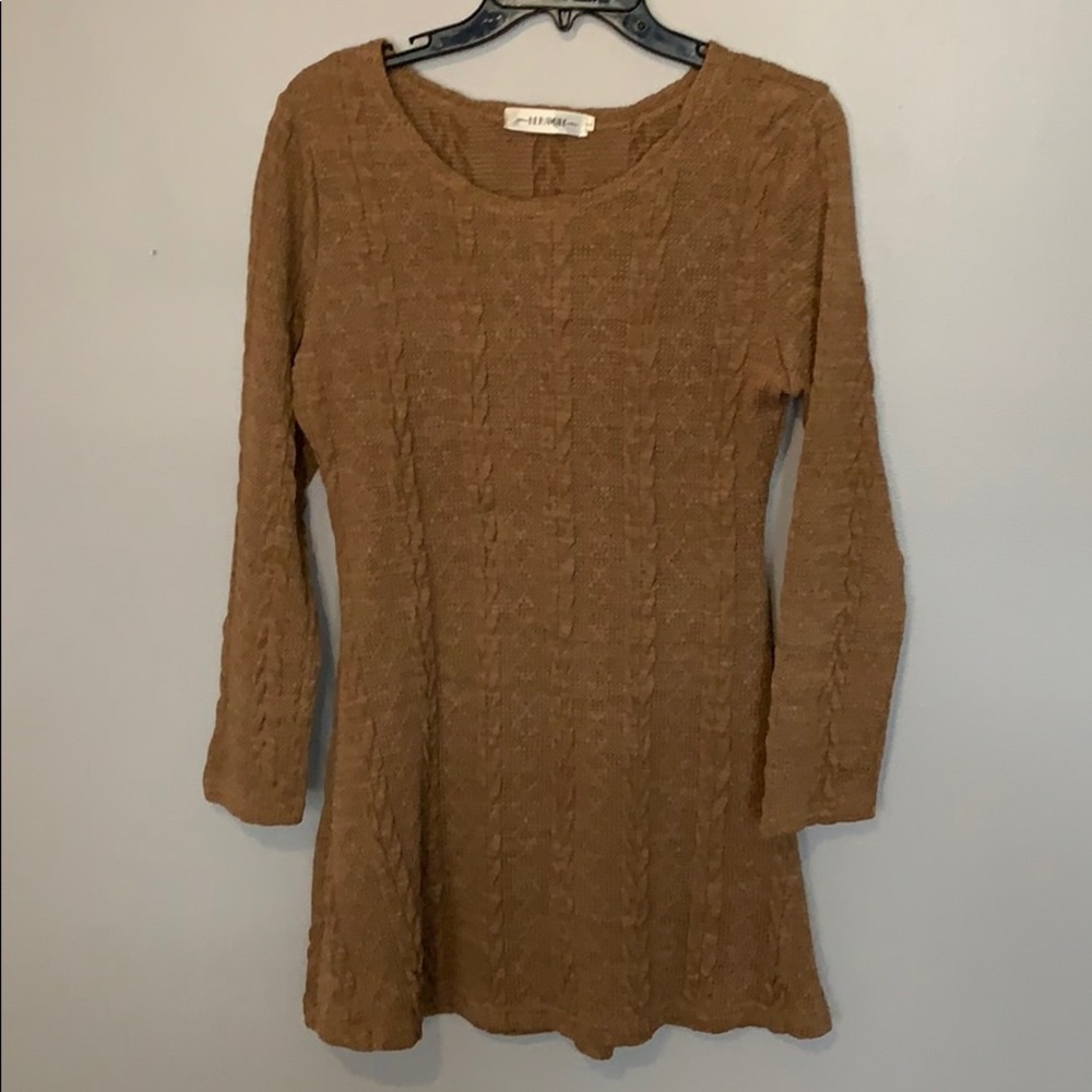 Brown dress